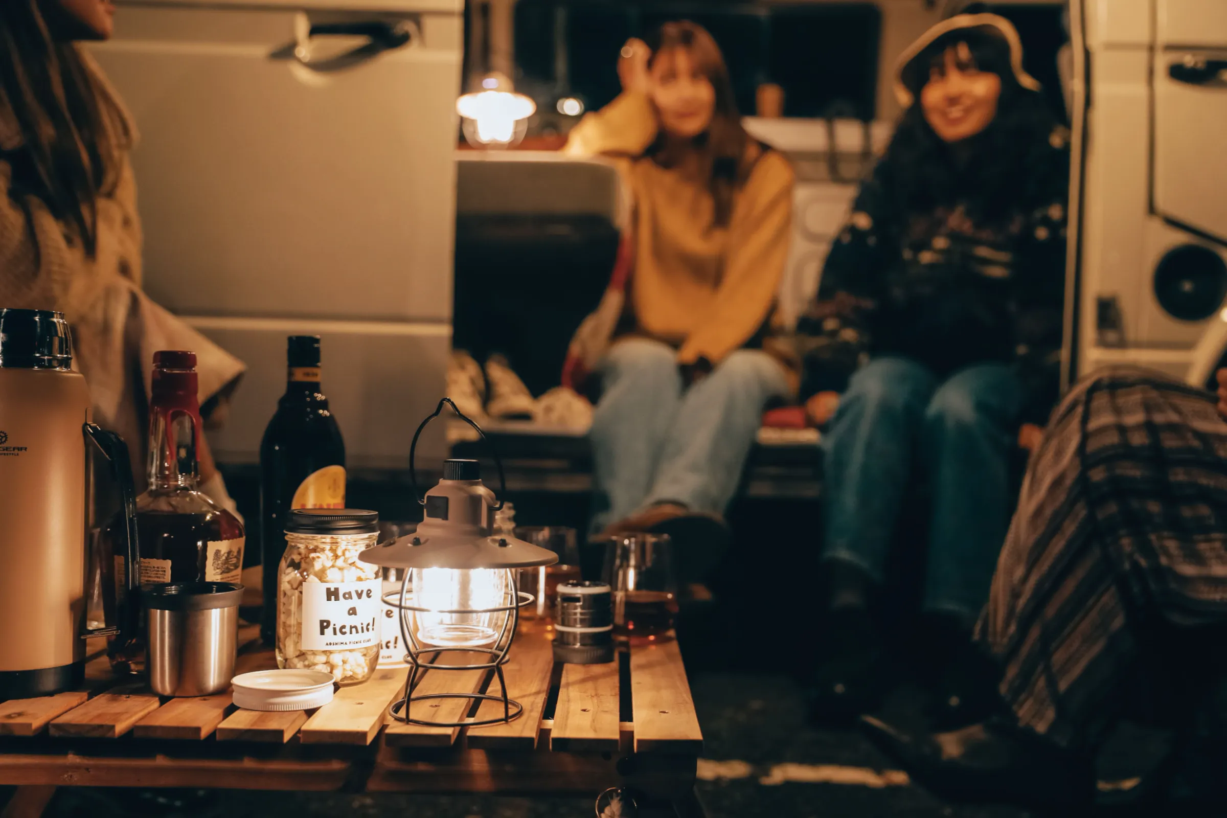 夜は車内で、おしゃべりの時間を